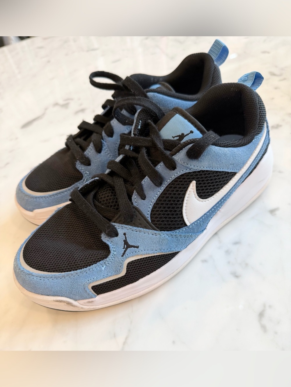 Nike Jordan Flight Court Youth Boys University Blue, Black, White Suede 7Y